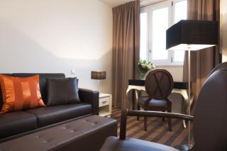 Executive Hôtel Paris Gennevilliers - Gennevilliers - 4