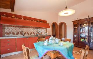 Stunning Home In Castellammare Del G - 8