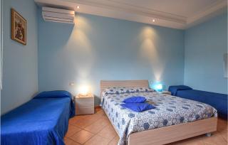Stunning Home In Castellammare Del G - 5