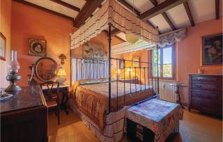 Cozy Home In Crespina Pi With Sauna - 4