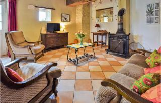 Cozy Home In St, Germain Du Pert - Saint-Germain-du-Pert - 8