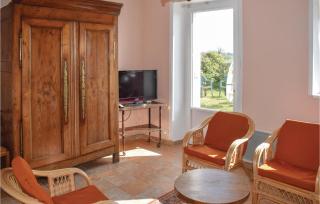 2 Bedroom Lovely Home In Kerbors - 4