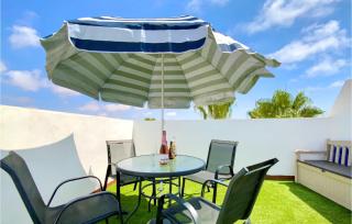 Cozy Apartment In Orihuela With Wifi - 2