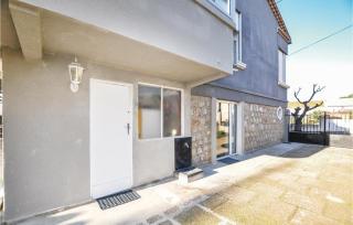 Cozy Apartment In Vinassan With Wifi - Vinassan - 5