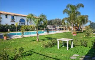 2 Bedroom Pet Friendly Home In Siracusa - Siracusa - 3