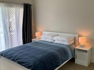 Silvana Court 3 neat unit with air conditioning - Shoal Bay - 2