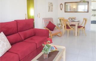 Beautiful Apartment In Torrevieja - Torrevieja - 3