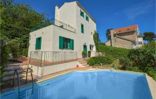 4 Bedroom Lovely Home In Sète - Sète - 0