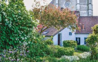 Gorgeous Home In Auxi Le Château - Auxi-le-Château - 8
