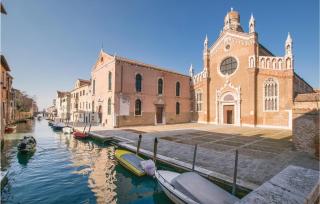 Casa Emilia 2 - 1