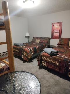 Rena's Bed and Breakfast - Richards Trailer Court - 6
