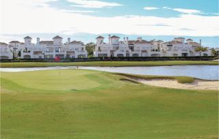 2 Bedroom Lovely Apartment In Roldan - 8