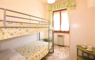 Stunning Apartment In Lido Di Camaiore - Lido di Camaiore - 3