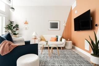 Colorful Western Vibe - Pet-Friendly - Zuni Lofts - 4