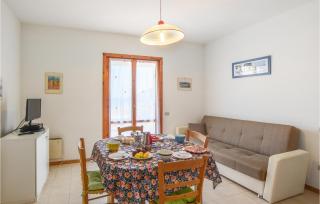 Amazing Apartment In Cavo - 3
