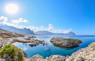 2 Bedroom Amazing Apartment In Trappeto - Trappeto - 1