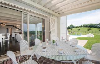 Lovely Home In Montecastrilli - 8