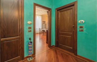 Cozy Apartment In Lecce Le With Kitchen - 9