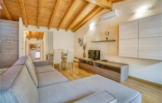 Awesome Apartment In Toscolano Maderno - 1