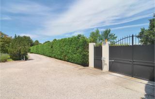 Lovely Home In St Cannat - Saint-Cannat - 5