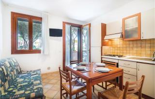 Lovely Apartment In Rosolina Mare - Rosolina Mare - 8
