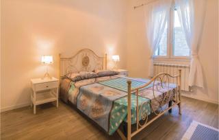 Awesome Apartment In Valnogaredo Pd - Boccon - 7