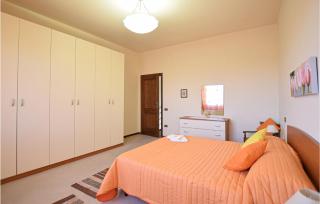 Nice Apartment In Capezzano Pianore - Capezzano Pianore, - 4