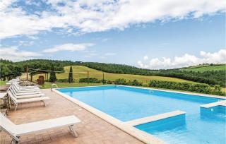 Awesome Home In Acquapendente Vt - Trevinano - 3