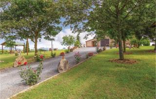 Awesome Home In Acquapendente Vt - Trevinano - 1