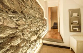 Cozy Apartment In Moneglia With Kitchen - 1