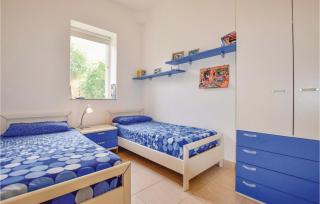 2 Bedroom Cozy Home In Marina Di Ragusa - Marina di Ragusa - 5