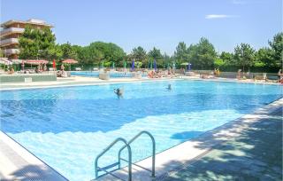 1 Bedroom Awesome Apartment In Bibione - Bibione - 3