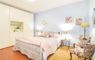 Awesome Home In Fano -Pu- With Jacuzzi - Carignano - 6