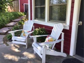 Plain & Fancy Bed & Breakfast - Ironton - 1