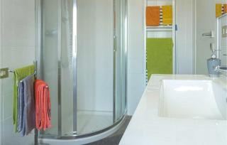 Stunning Apartment In Montagnana - 7