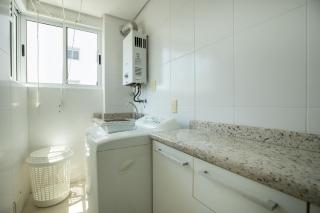 Amplo apartamento de 3 quartos no Centro de Balneário Camboriú N1859 - Balneário Camboriú - 2