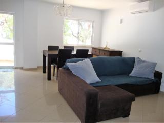 Belinha Guest House - Luz - 4