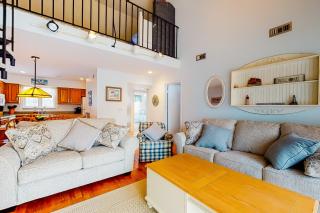 Sea Colony --- 2203 Round Robin - 9