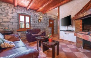 Beautiful Home In Hrboki With Wifi - Hrboki - 8