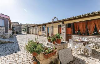 3 Bedroom Nice Home In Ragusa - 9