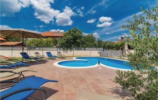Beautiful Home In Pula With Wifi - Pula - 4