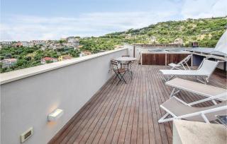 Cozy Apartment In Massa Lubrense - Massa Lubrense - 1