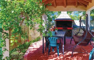 Three-Bedroom Holiday Home Poljica With Sea View 07 - Poljica - 6