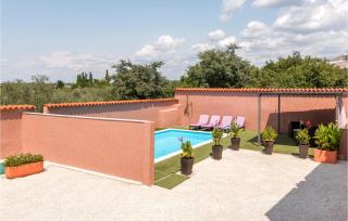 Gorgeous Home In Vodnjan With Kitchen - Vodnjan - 3