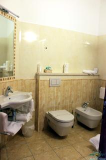 Hotel Sette E Mezzo - Castelluccio Superiore - 2