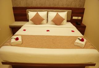 Hotel Crystals Cove - Thekkady - 3