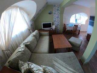 Aquaria Holiday Apartments - Sunny Beach - 6
