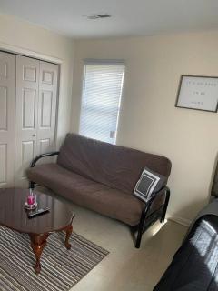 Beautiful Spacious 3 BR brick home for the family - Decatur - 2