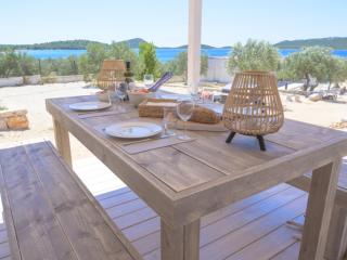 BUQEZ ECO RESORT - Beach Villa 37 and 40 - Pakoštane - 8