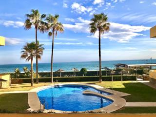 BEACHFRONT APARTMENT In LA CALA DE MIJAS - La Cala de Mijas - 8